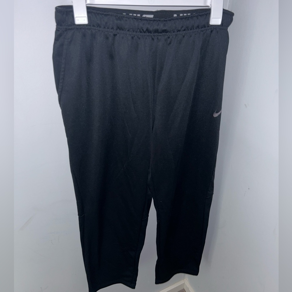 Black nike pants